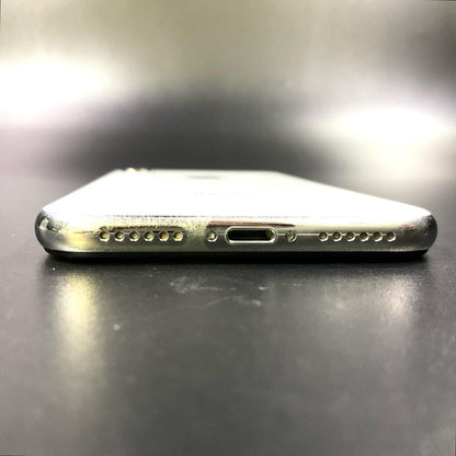【最速発送】Apple iPhone iPhone X 64GB シルバー docomo 白ロム【難有】 88%