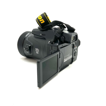 【全額返金保証】【最速発送】Nikon コンパクトデジタルカメラ COOLPIX P1100 美品 動作確認済
