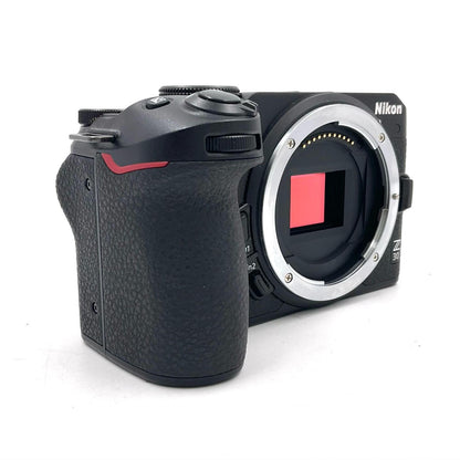 【全額返金保証】【最速発送】Nikon デジタル一眼 Z30 ボディ 美品 動作確認済