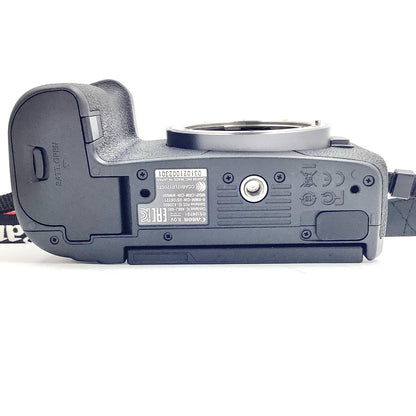 【全額返金保証】【最速発送】Canon デジタル一眼 EOS R ボディ 美品 動作確認済