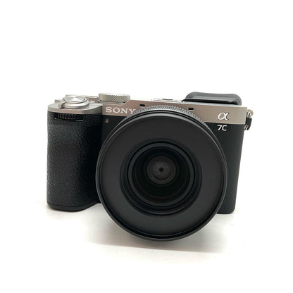【全額返金保証】【最速発送】Sony デジタル一眼 α7C II ILCE-7CM2L ズームレンズキット [シルバー] 美品 動作確認済