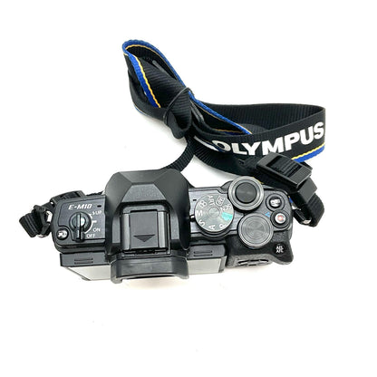 【全額返金保証】【最速発送】OLYMPUS デジタル一眼 OM-D E-M10 Mark IV ボディ 美品 動作確認済