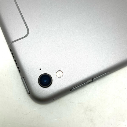 【全額返金保証】【最速発送】Apple iPad Pro 9.7インチ 第1世代 32GB スペースグレイ WiFi+Cellular SIMフリー 白ロム 動作確認済