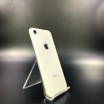 【全額返金保証】【最速発送】Apple iPhone iPhone 8 64GB シルバー au 白ロム 美品 動作確認済 96%