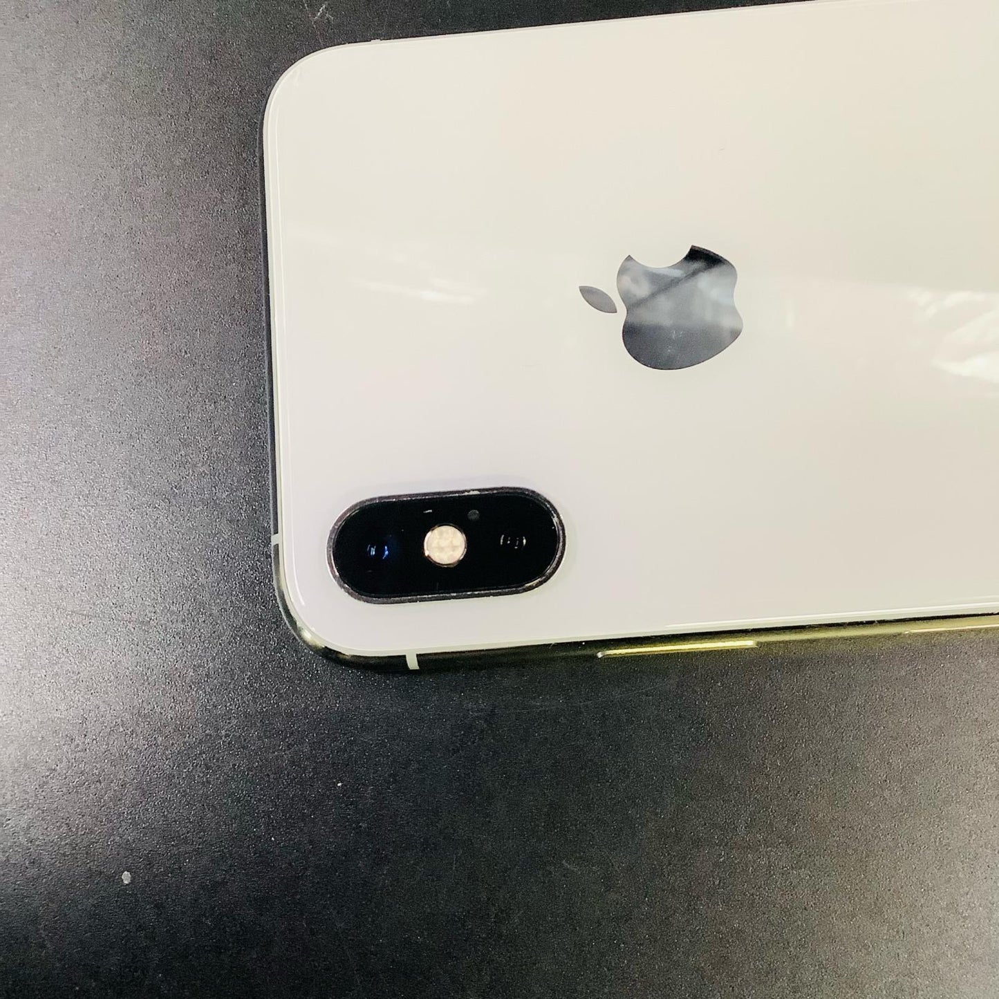 【最速発送】Apple iPhone iPhone XS 256GB シルバー Softbank 白ロム【難有】 76%