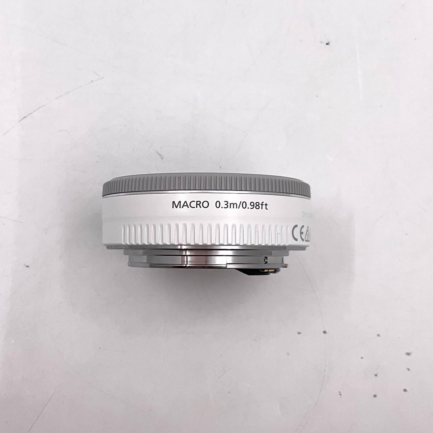 【全額返金保証】【最速発送】Canon EF40mm F2.8 STM [ホワイト] 美品 動作確認済