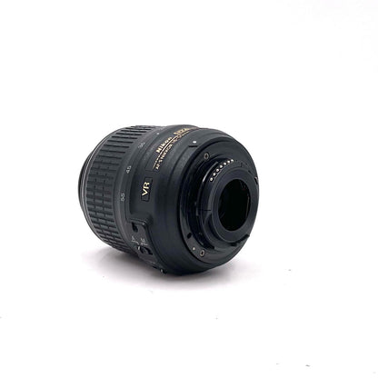 【全額返金保証】【最速発送】Nikon AF-S DX NIKKOR 18-55mm f/3.5-5.6G VR 動作確認済