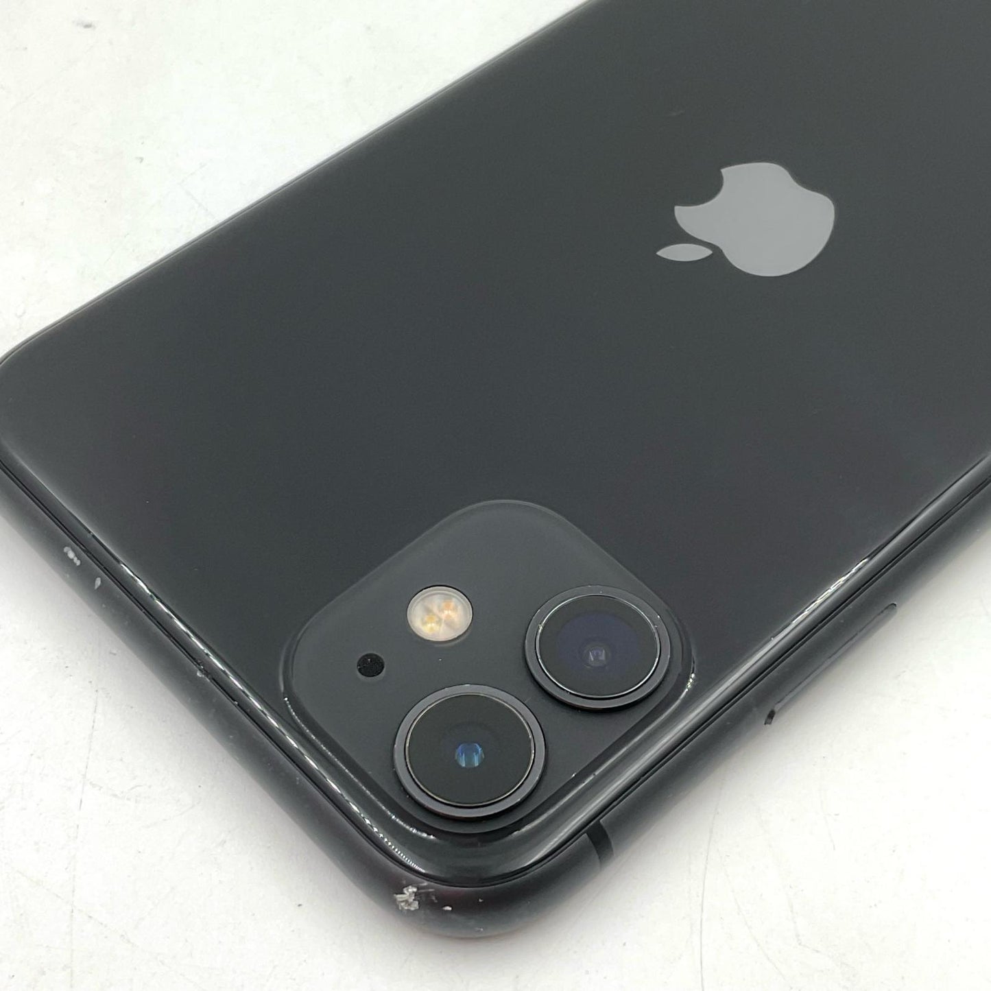 【全額返金保証】【最速発送】Apple iPhone iPhone 11 64GB ブラック SIMフリー 動作確認済 75%