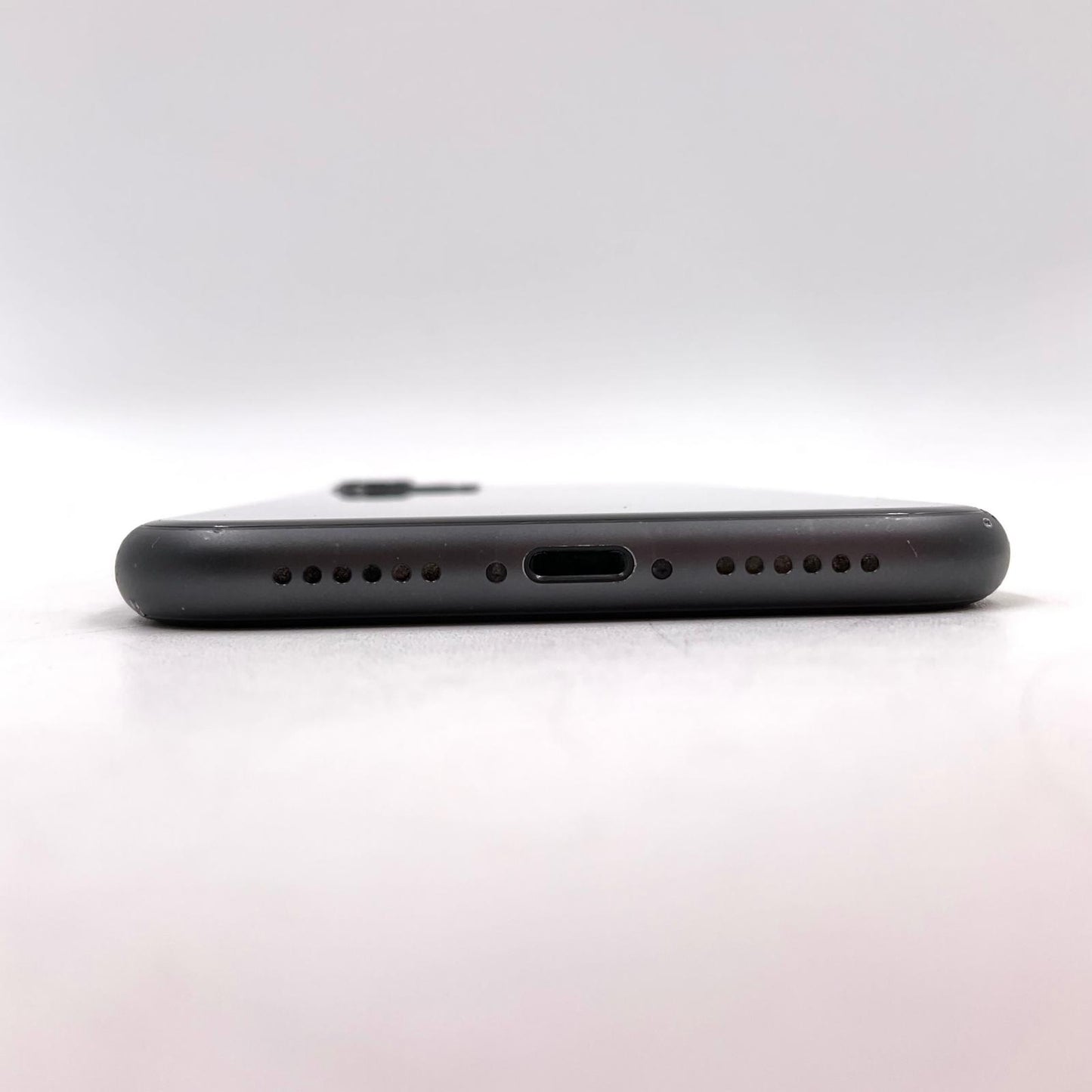 【全額返金保証】【最速発送】Apple iPhone iPhone 11 64GB ブラック SIMフリー 動作確認済 75%