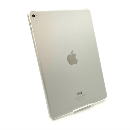 【全額返金保証】【最速発送】Apple iPad Air 9.7インチ 第2世代 32GB シルバー Wi-Fi 美品 動作確認済