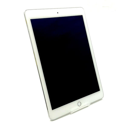 【全額返金保証】【最速発送】Apple iPad Air 9.7インチ 第2世代 32GB シルバー Wi-Fi 美品 動作確認済