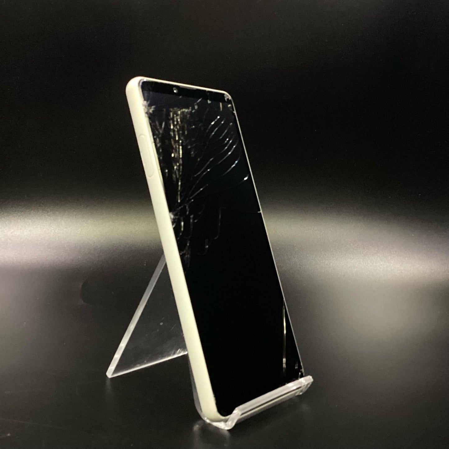 【最速発送】Sony Xperia 10 III 128GB ホワイト Y!mobile SIMフリー A102SO 白ロム【難有】