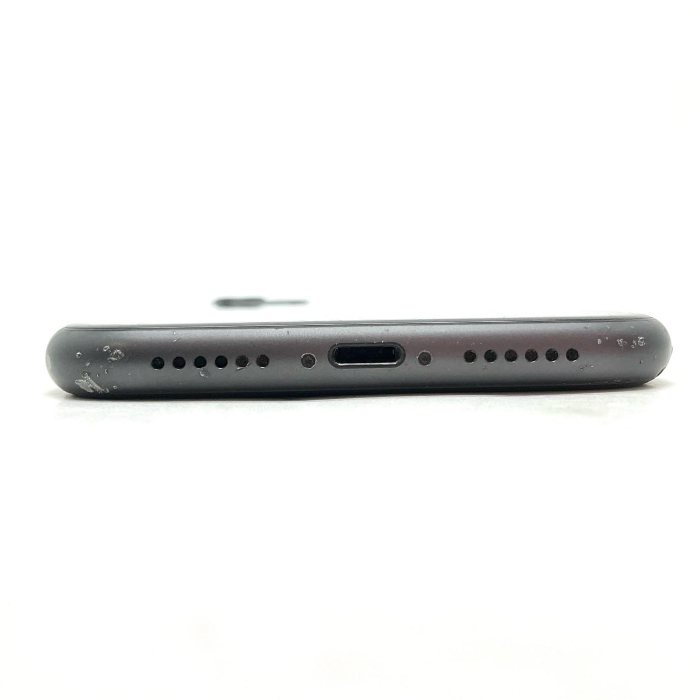 【最速発送】Apple iPhone iPhone 11 64GB ブラック au 白ロム【難有】 96%