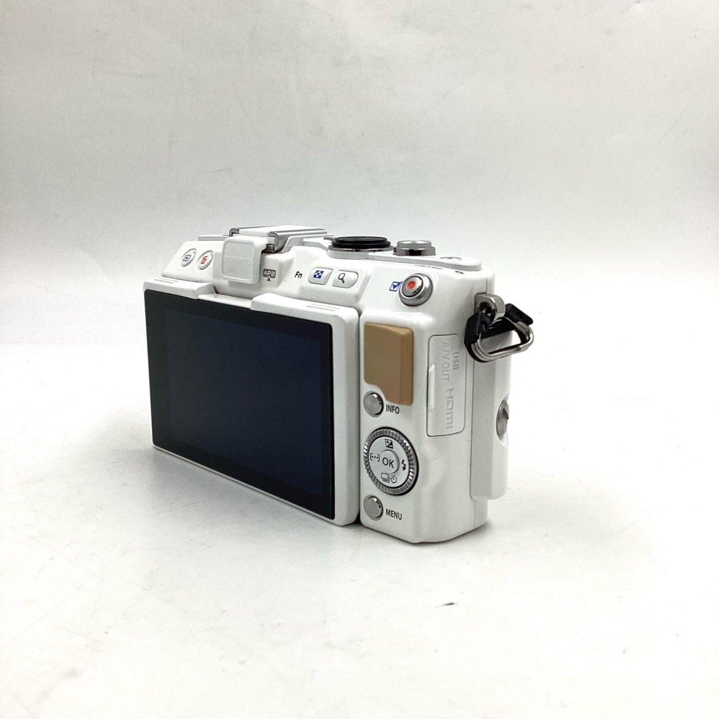 【最速発送】OLYMPUS デジタル一眼 PEN Lite E-PL5 ホワイト【難有】