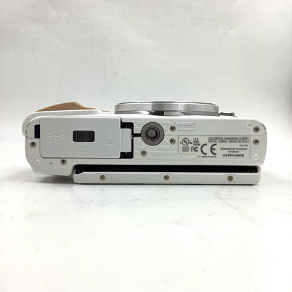 【最速発送】OLYMPUS デジタル一眼 PEN Lite E-PL5 ホワイト【難有】