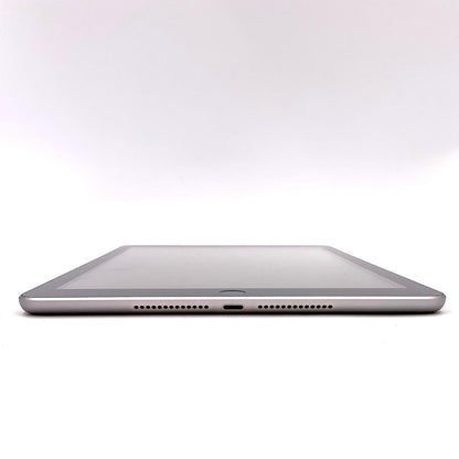 【全額返金保証】【最速発送】Apple iPad iPad 9.7インチ 第6世代 32GB スペースグレイ Wi-Fi 美品 動作確認済