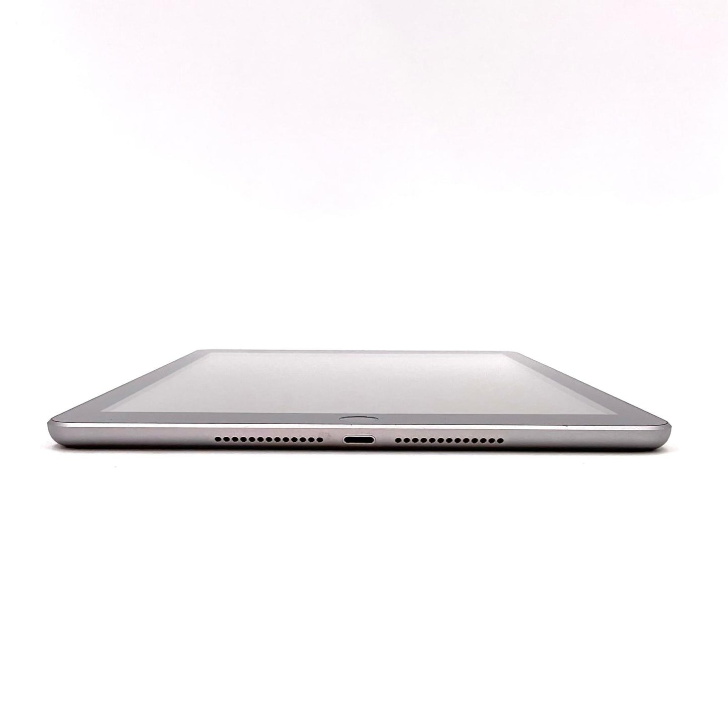 【全額返金保証】【最速発送】Apple iPad iPad 9.7インチ 第6世代 32GB スペースグレイ Wi-Fi 動作確認済