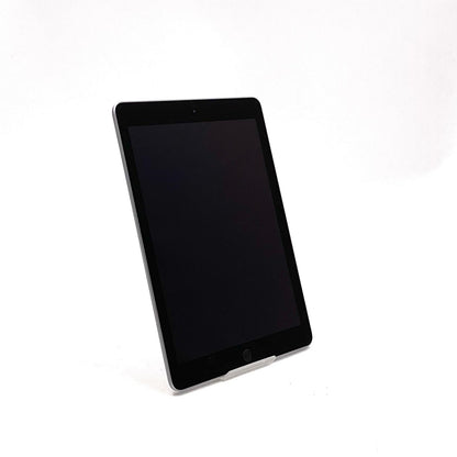 【全額返金保証】【最速発送】Apple iPad iPad 9.7インチ 第6世代 32GB スペースグレイ Wi-Fi 美品 動作確認済