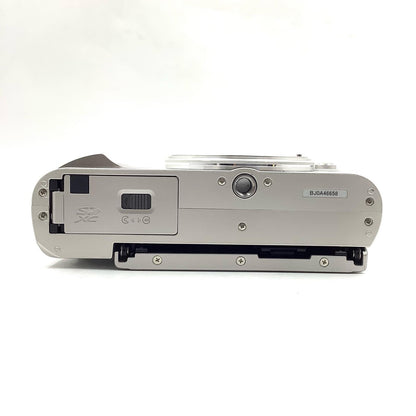 【全額返金保証】【最速発送】OLYMPUS デジタル一眼 PEN E-PL9 ボディ [ホワイト] 美品 動作確認済