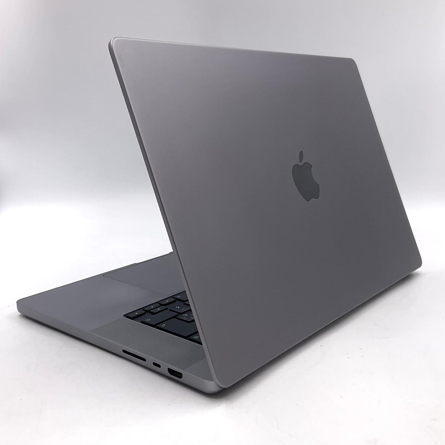 【全額返金保証】【最速発送】Apple MacBook Pro 16インチ 2023 Apple M2 16GB 1TB スペースグレイ 88% 美品 動作確認済