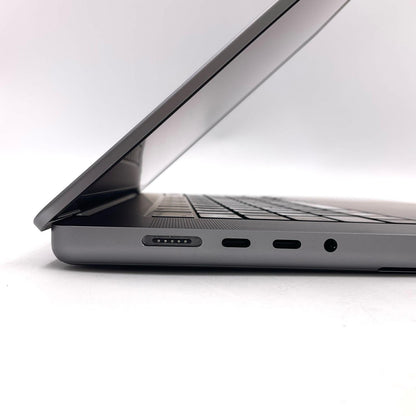 【全額返金保証】【最速発送】Apple MacBook Pro 16インチ 2023 Apple M2 16GB 1TB スペースグレイ 88% 美品 動作確認済