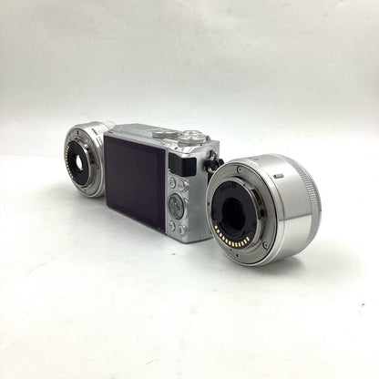 【全額返金保証】【最速発送】Nikon デジタル一眼 Nikon 1 J5 ダブルレンズキット シルバー 美品 動作確認済