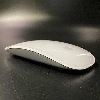 【全額返金保証】【最速発送】Apple Magic Mouse MLA02J/A 美品 動作確認済