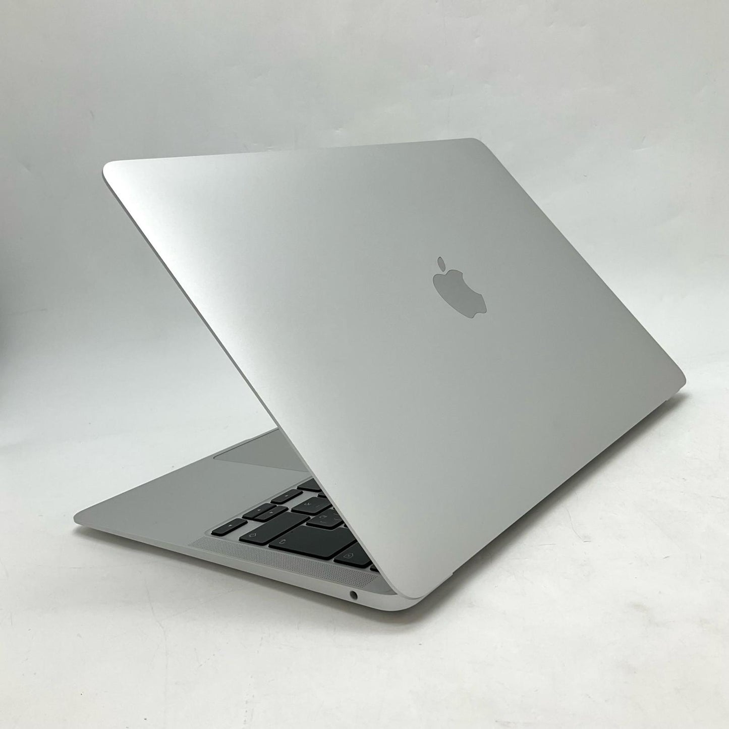 【全額返金保証】【最速発送】Apple MacBook Air 13インチ 2020 1.1 GHz クアッドコア Intel core i5 8GB 512GB シルバー 美品 動作確認済