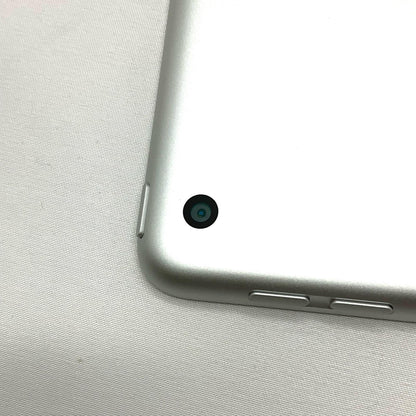 【全額返金保証】【最速発送】Apple iPad iPad 10.2インチ 第9世代 256GB シルバー Wi-Fi 動作確認済