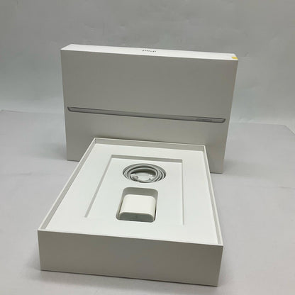 【全額返金保証】【最速発送】Apple iPad iPad 10.2インチ 第9世代 256GB シルバー Wi-Fi 動作確認済