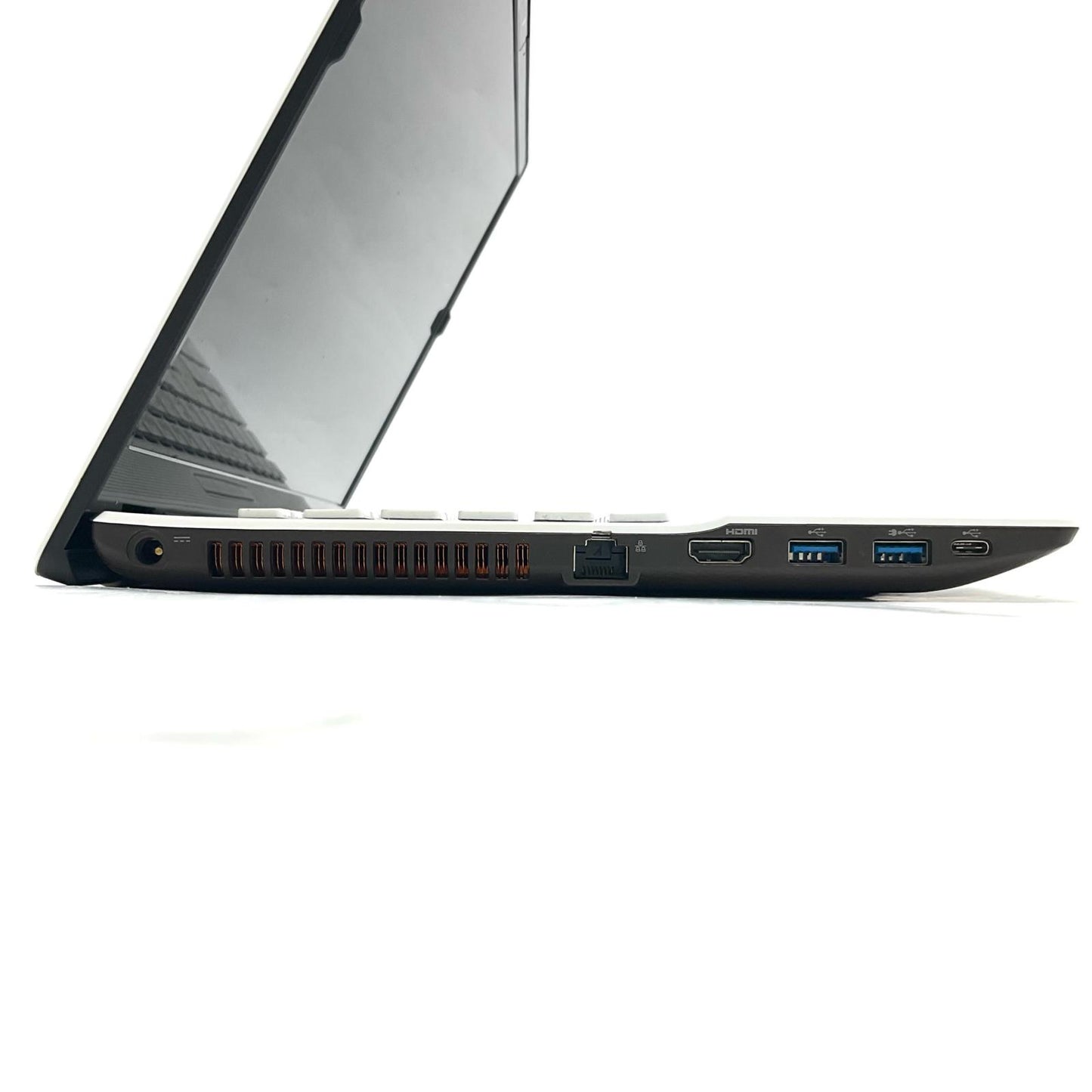 【最速発送】FUJITSU LIFEBOOK AH50/E1 FMVA50E1W Ryzen 3750H 8GB M.2 SSD 256GB 31%【難有】