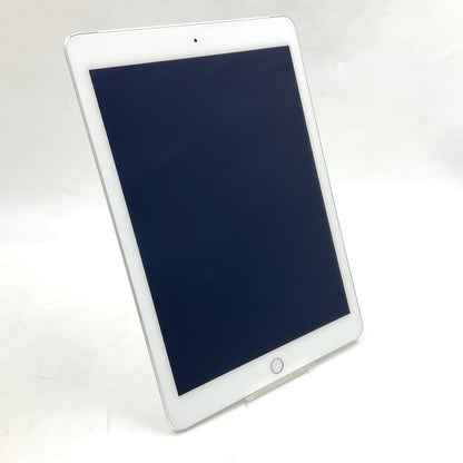【全額返金保証】【最速発送】Apple iPad Air 9.7インチ 第2世代 16GB シルバー WiFi+Cellular docomo 白ロム 動作確認済