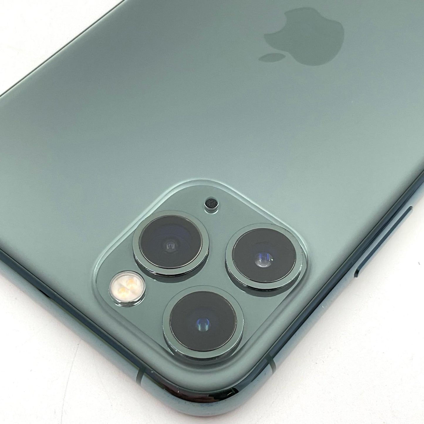 【全額返金保証】【最速発送】Apple iPhone iPhone 11 Pro 64GB ミッドナイトグリーン au SIMフリー 白ロム 動作確認済 60%