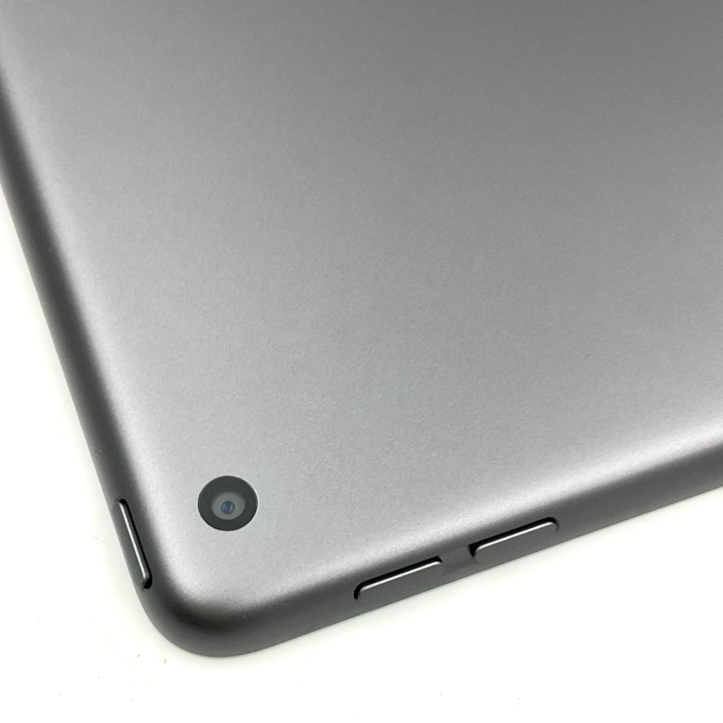 【全額返金保証】【最速発送】Apple iPad iPad 10.2インチ 第9世代 64GB スペースグレイ Wi-Fi 美品 動作確認済