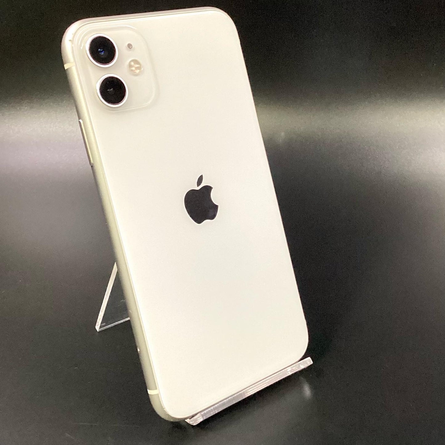 【全額返金保証】【最速発送】Apple iPhone iPhone 11 128GB ホワイト SIMフリー 白ロム 動作確認済 76%