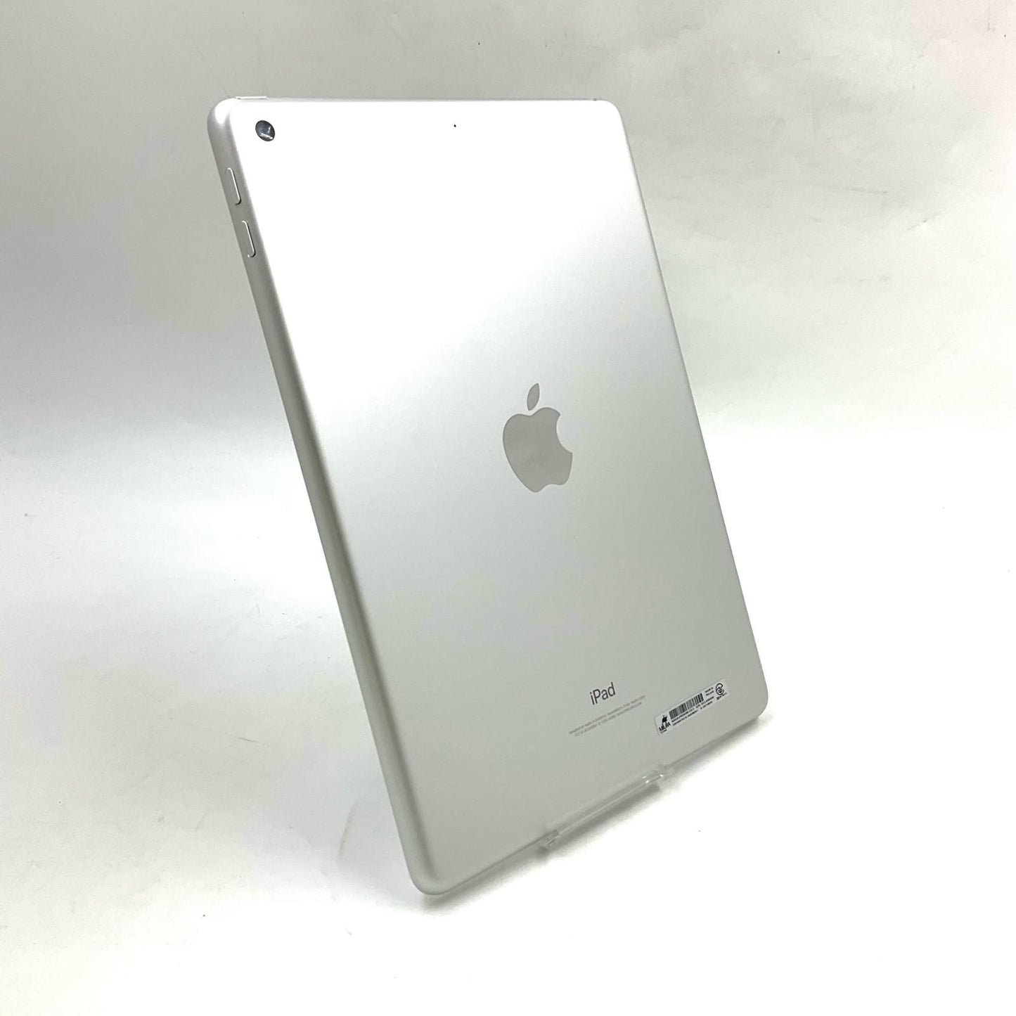 【全額返金保証】【最速発送】Apple iPad iPad 9.7インチ 第6世代 32GB シルバー Wi-Fi 動作確認済