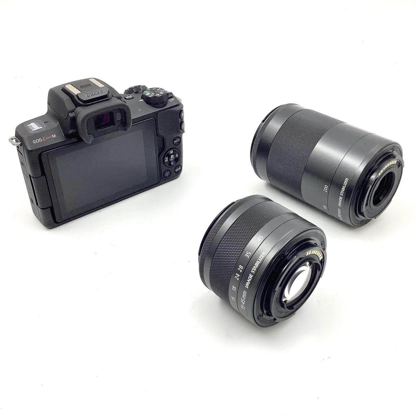 【全額返金保証】【最速発送】Canon デジタル一眼 EOS Kiss M ダブルズームキット [ブラック] 動作確認済