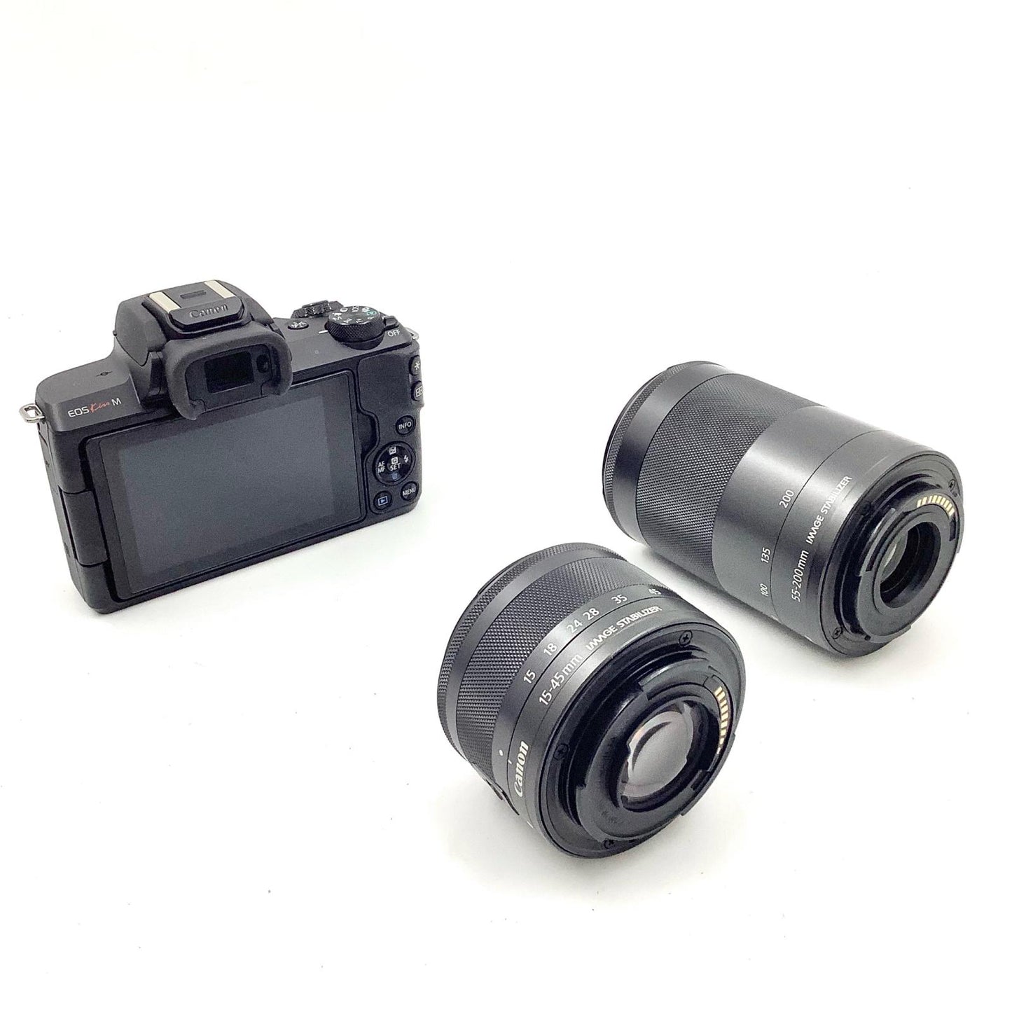 【全額返金保証】【最速発送】Canon デジタル一眼 EOS Kiss M ダブルズームキット [ブラック] 動作確認済