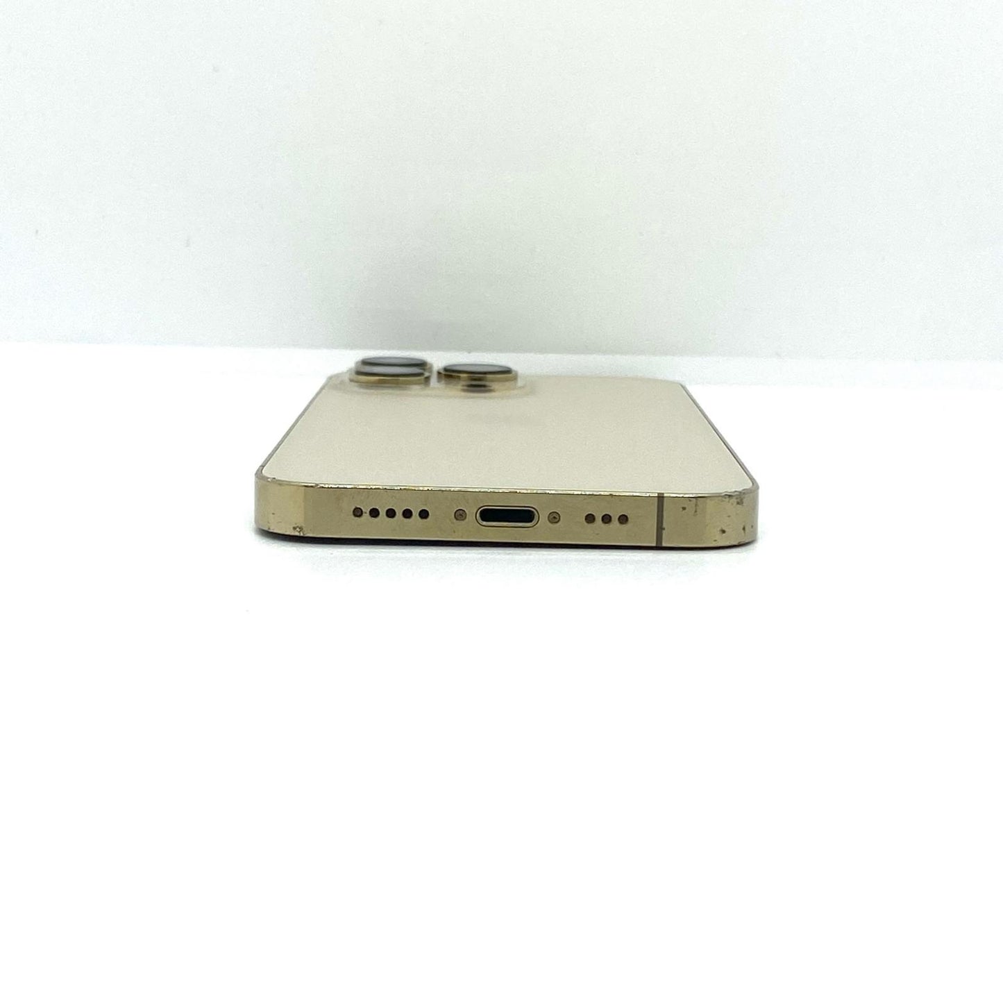 【全額返金保証】【最速発送】Apple iPhone iPhone 13 Pro 256GB docomo SIMフリー 白ロム 動作確認済 89%