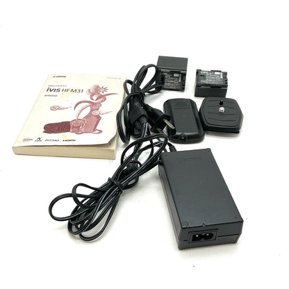 【最速発送】Canon iVIS HF M31 [シルバー]【難有】