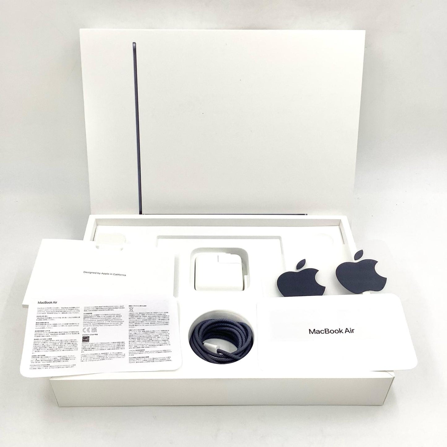 【全額返金保証】【最速発送】Apple MacBook Air 13インチ 2022 Apple M2 16GB 256GB ミッドナイト 100% 美品 動作確認済