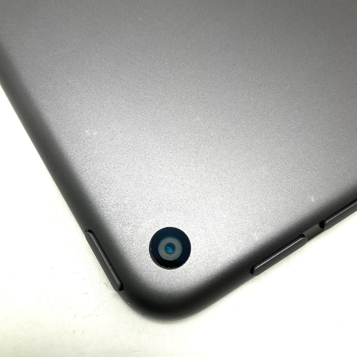 【最速発送】Apple iPad Air 10.5インチ 第3世代 64GB スペースグレイ Wi-Fi【難有】