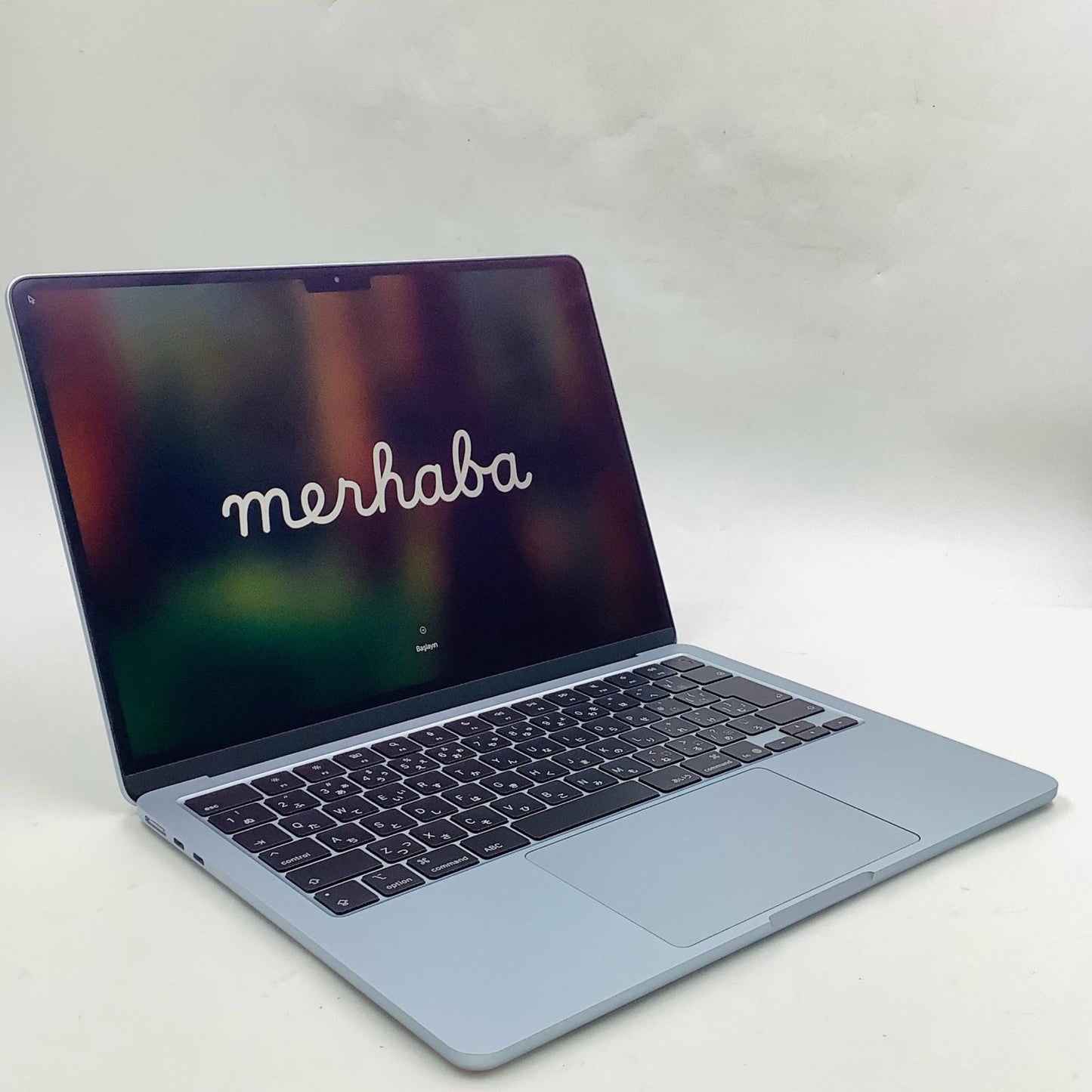 【全額返金保証】【最速発送】Apple MacBook Air 13.6インチ 2025 Apple M4 16GB 256GB スカイブルー 100% 超美品 動作確認済
