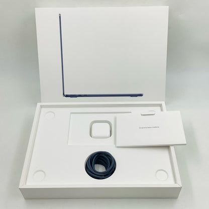 【全額返金保証】【最速発送】Apple MacBook Air 13.6インチ 2026 Apple M5 16GB 512GB ミッドナイト 100% 超美品 動作確認済