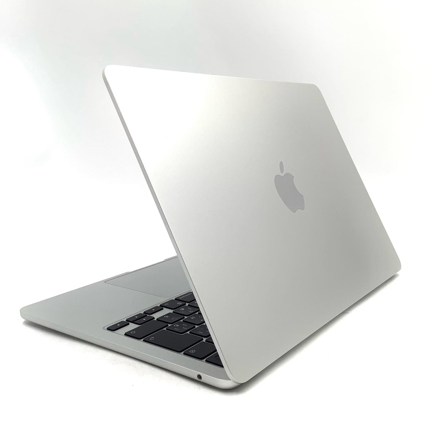 【全額返金保証】【最速発送】Apple MacBook Air 13.6インチ 2024 Apple M3 16GB 512GB シルバー 100% 美品 動作確認済