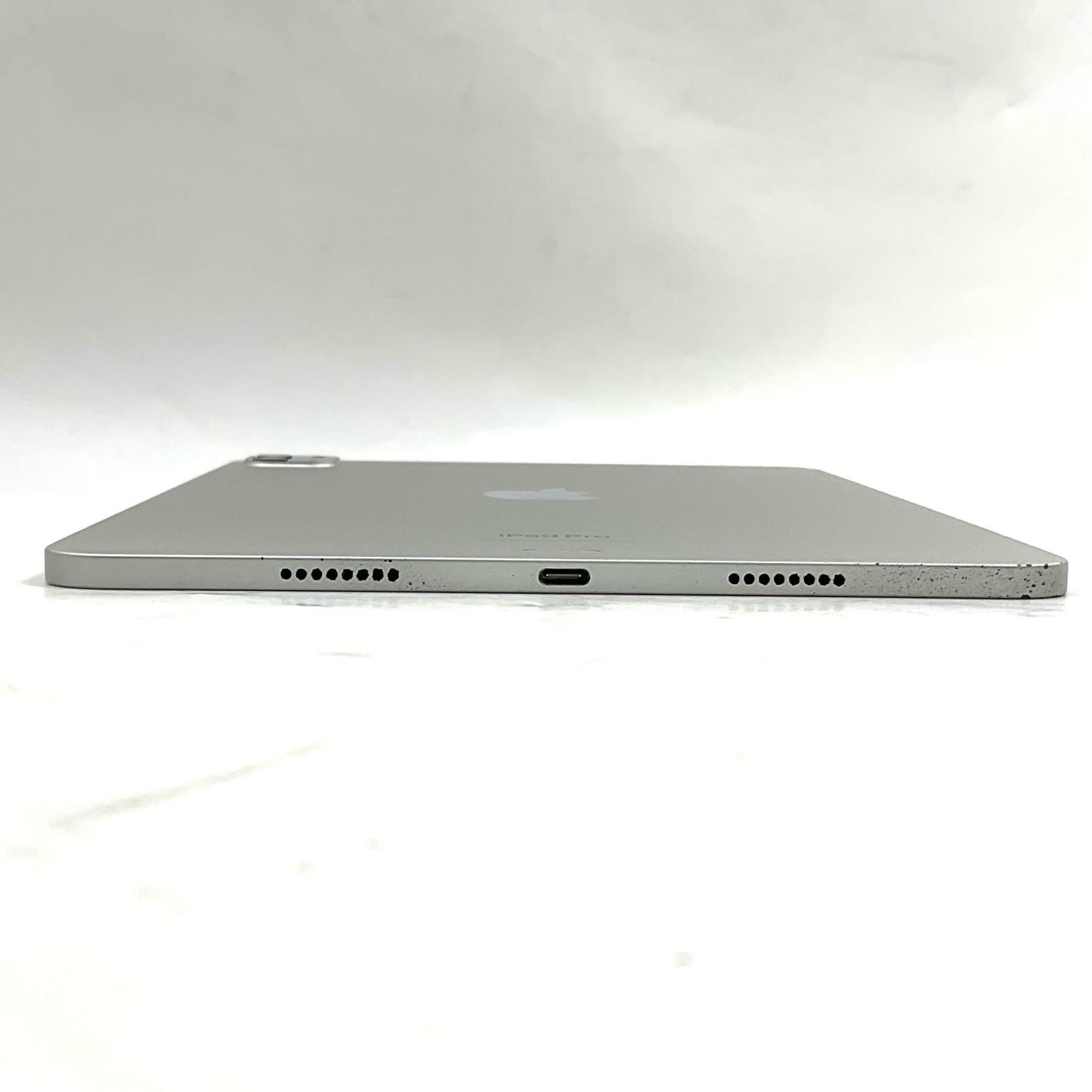 【全額返金保証】【最速発送】Apple iPad Pro 11インチ 第4世代 128GB シルバー Wi-Fi 動作確認済
