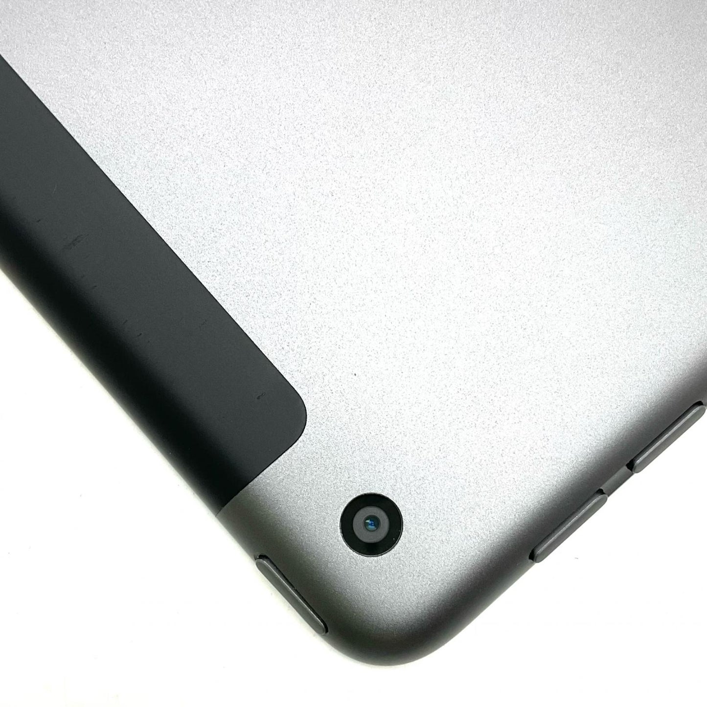 【全額返金保証】【最速発送】Apple iPad iPad 10.2インチ 第9世代 64GB スペースグレイ WiFi+Cellular au 白ロム 動作確認済