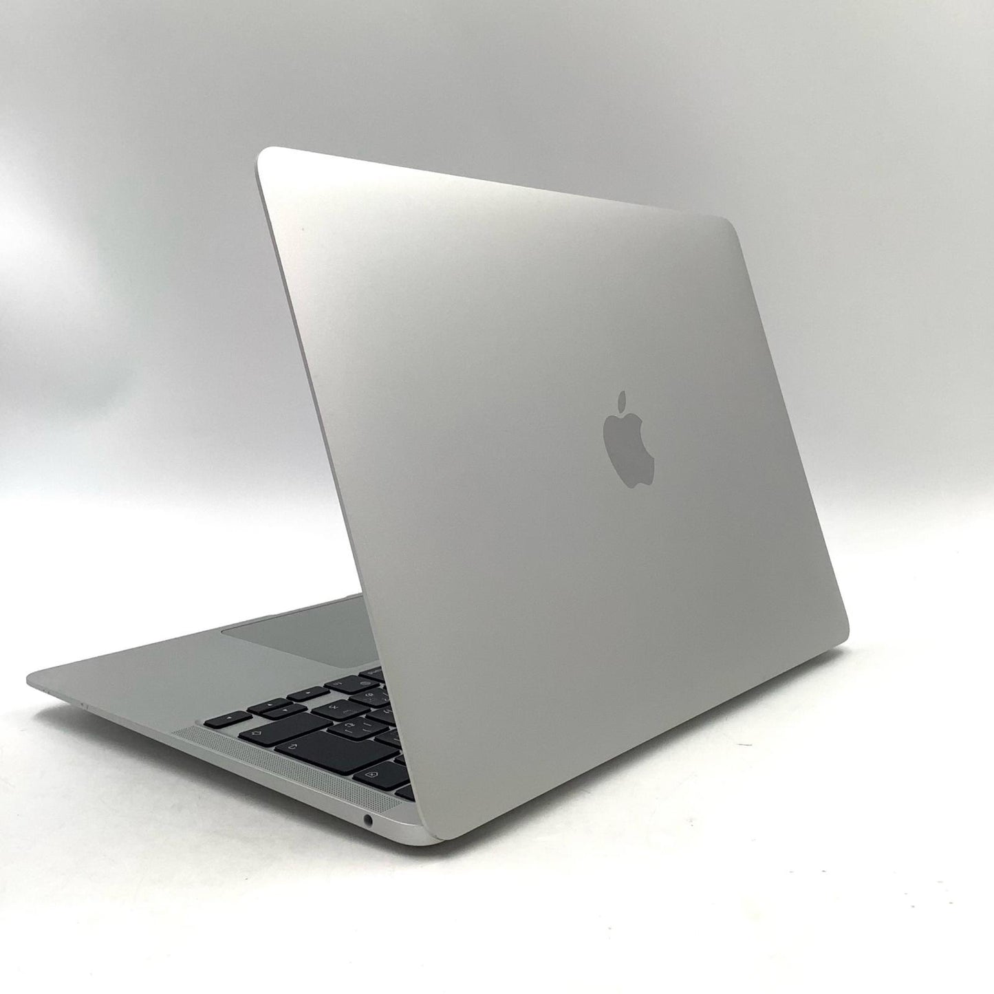 【全額返金保証】【最速発送】Apple MacBook Air Air 13.3インチ 2020 Apple M1 8GB 256GB シルバー 99% 美品 動作確認済