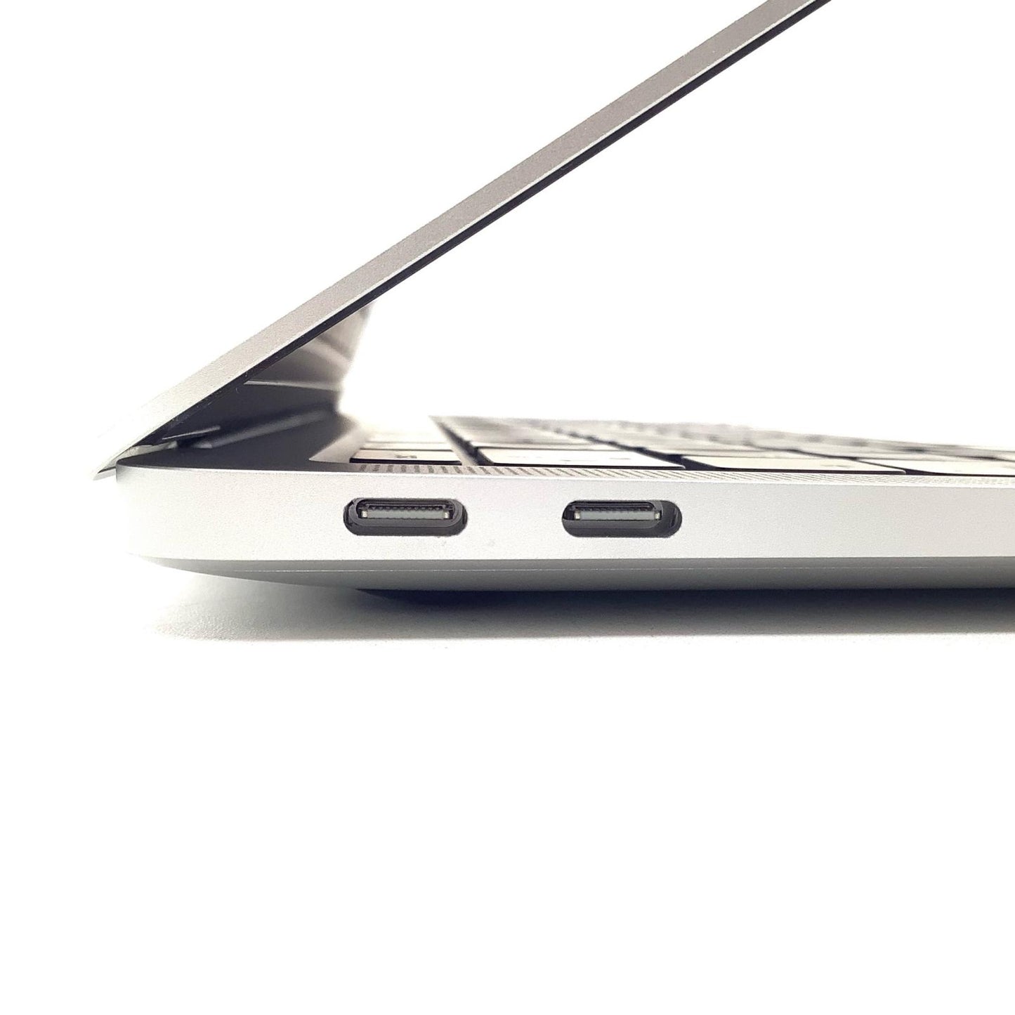 【全額返金保証】【最速発送】Apple MacBook Air Air 13.3インチ 2020 Apple M1 8GB 256GB シルバー 99% 美品 動作確認済