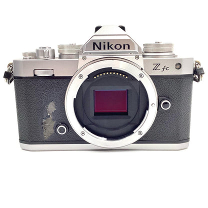 【全額返金保証】【最速発送】Nikon デジタル一眼 Z fc ボディ シルバー 動作確認済